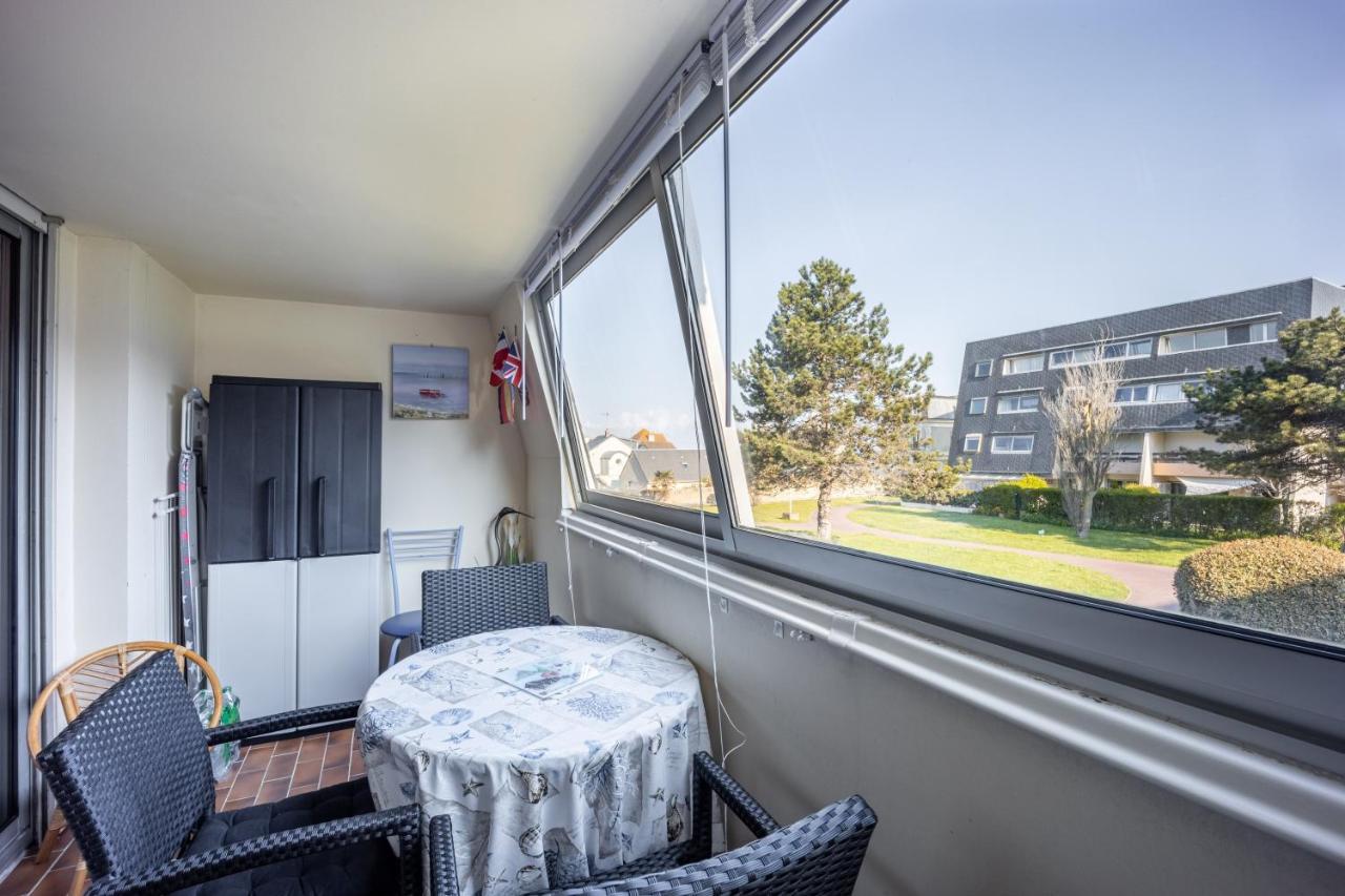 Le Pavois - Appartement A 50 Metres De La Mer Bernières-sur-Mer Exterior foto